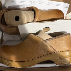 Dansko Clogs 
