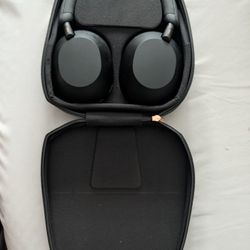 Sony Bluetooth Headphones ( WH-1000XM5)