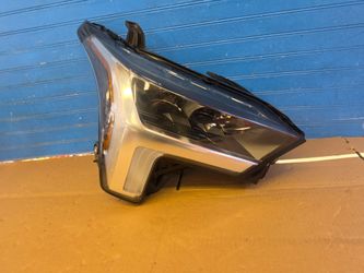 Tundra 2022 2023 2024 2025 Headlight