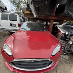 2012-2020 TESLA MODEL S SEDAN CAR FOR PARTS ONLY 