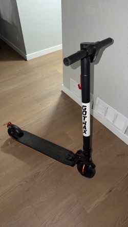 GoTrax Electric scooter