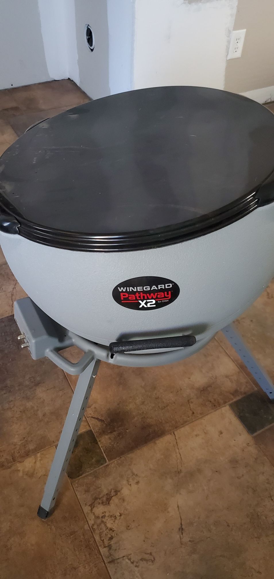 Winegard Pathway X2 Automatic Portable Satellite