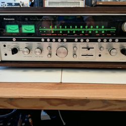 Technics by Panasonic Vintage Receiver SA 6800X 