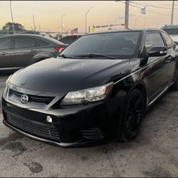 2015 Toyota Scion tC