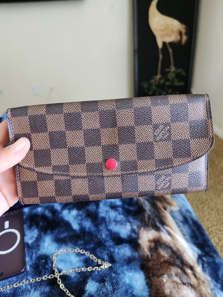 Authentic Louis Vuitton Purse And Wallet