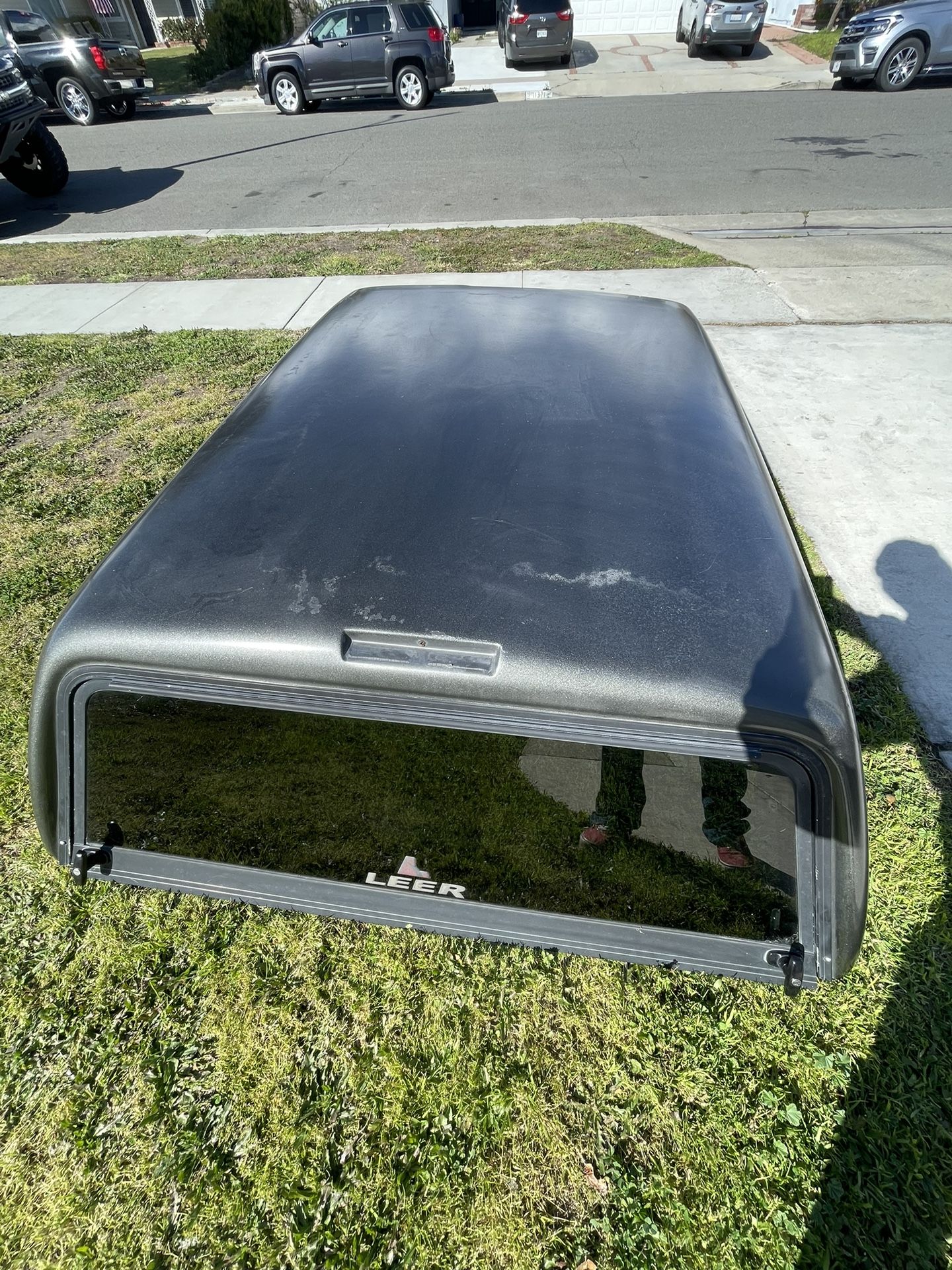 Leer camper shell for 6 1/2 chevy