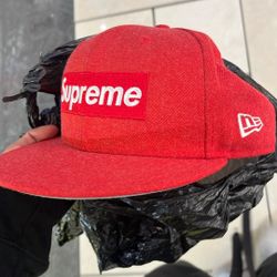 Supreme Hat