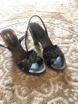 Size 6 banana republic women’s shoe