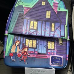 Disney Lounge Fly Book bag (HOCUS POCUS)