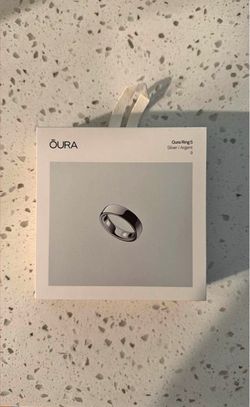 Oura ring 5 BRAND NEW UNOPENED