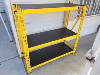Dewalt 3 tier steel storage shelving unit...USADO_USED $165 PRECIO FIJO_FIRM PRICE