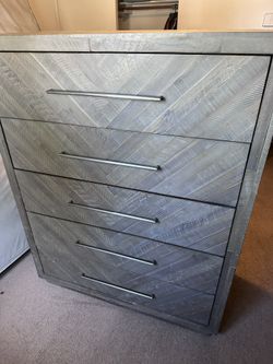Chevron Dresser