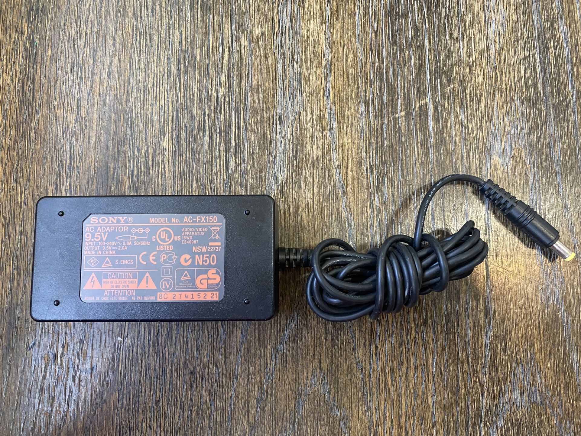 SONY AC Adapter AC-FX150 9.5V 2A Genuine Original OEM Power Supply