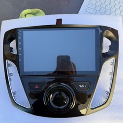 12-18 Ford Focus Touch Screen Radio