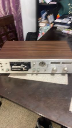 Akai cr 830 vintage track radio