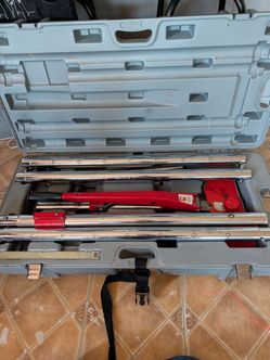 ROBERTS CARPET STRETCHER