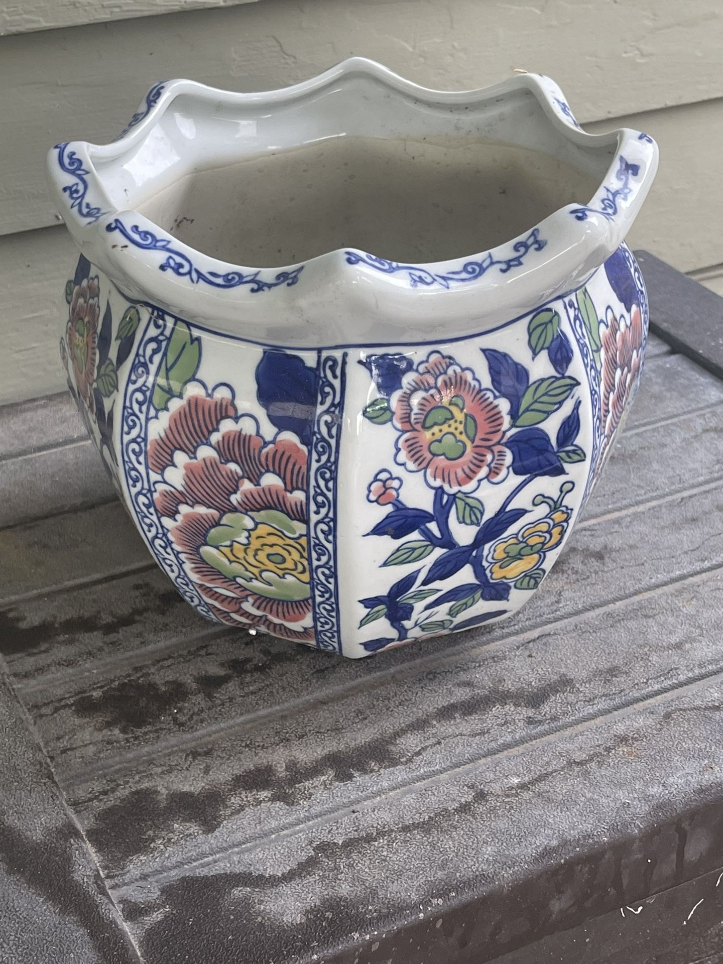 Oriental Ceramic Pot