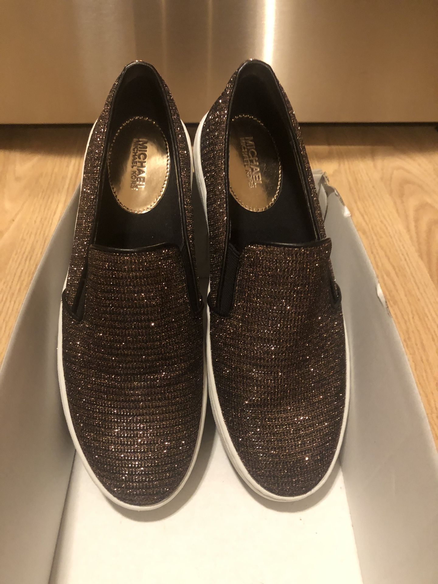 Women’s New Sparkly MK Shoes Size 6.5