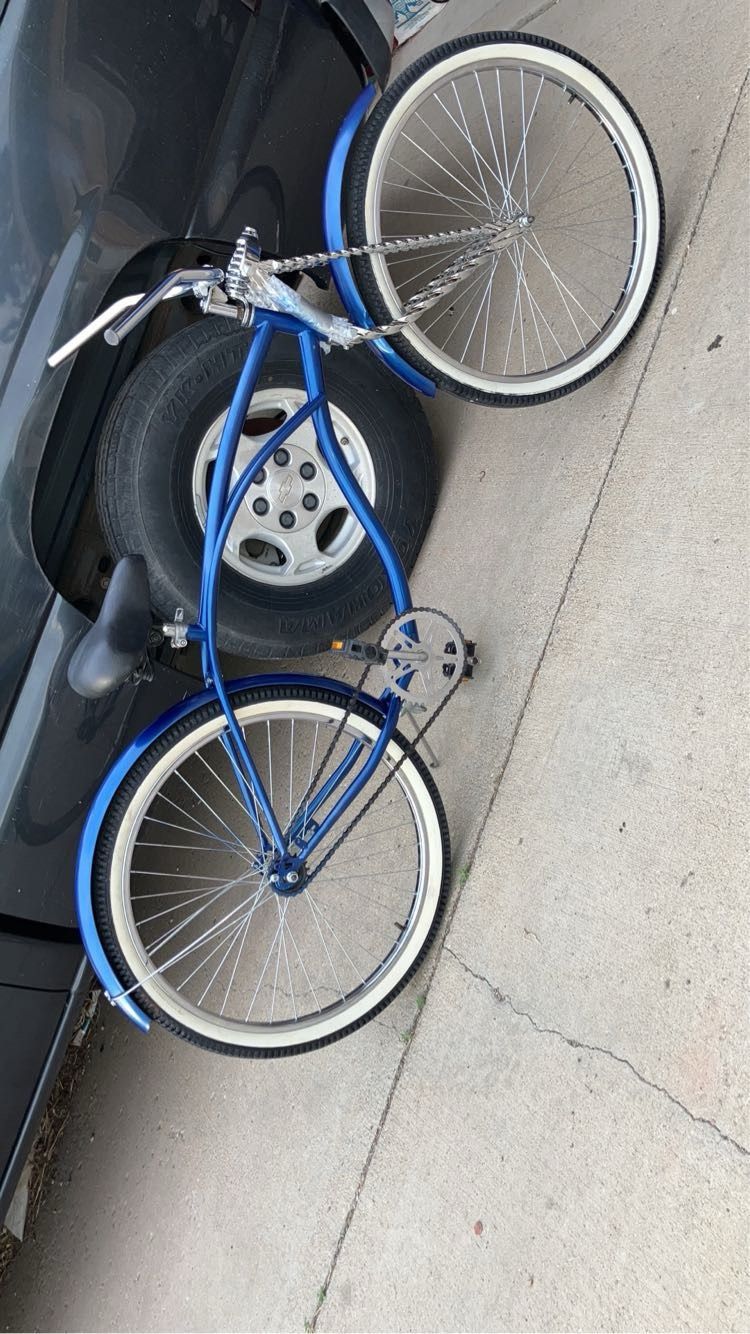 Lowrider Bike 26’