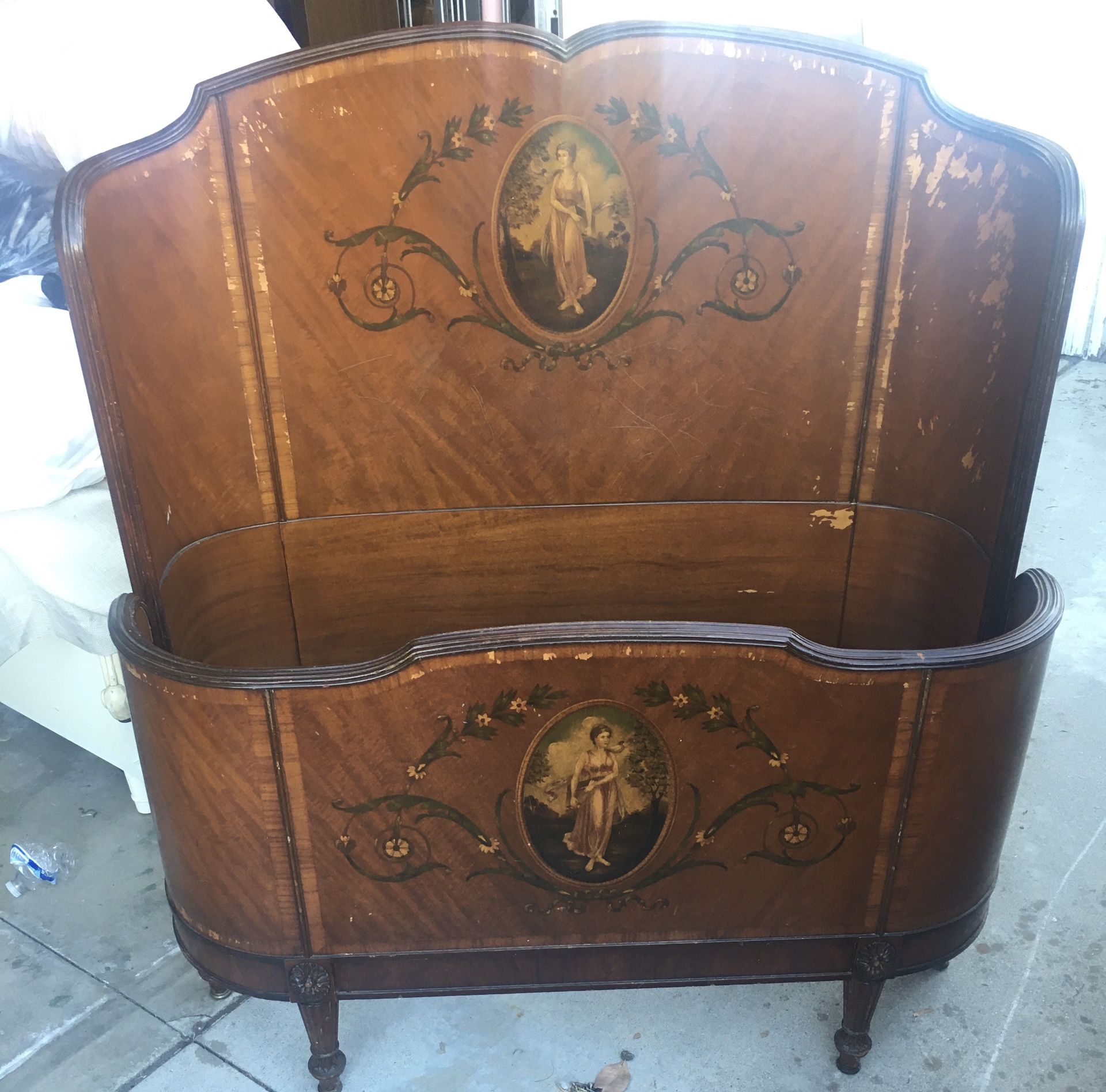 Antique twin bed  Headboard footboard PU N. Rialto