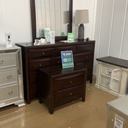 $299 Dresser Mirror And Nightstand 