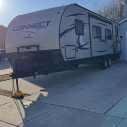 2015 KZ SPREE CONNECT CAMPER