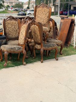 Free Heavy Bulky Dining Table