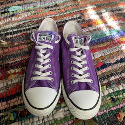 Sick Purple Converse! Size Men’s 9