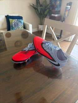 Nike Phantom 6 Low Pro FG Red Blue Soccer Cleats, Size 3.5y HM9204-400