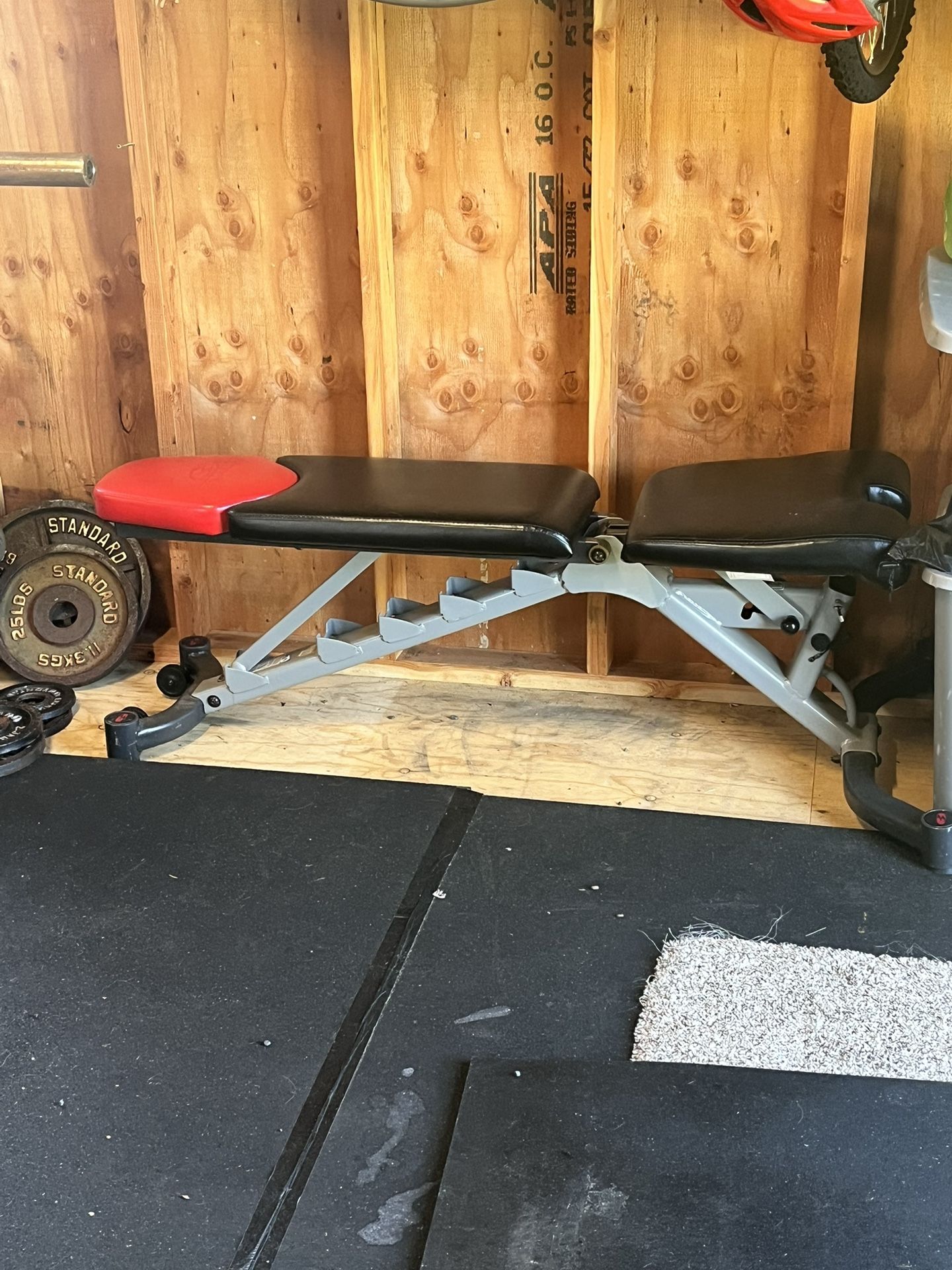 Weight Bench