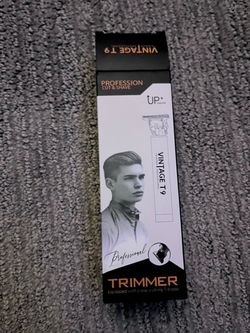 Hair trimmers