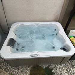 2-3 Person Plug n Play Hot Tub Spa