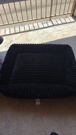 King size dog bed faux polyester