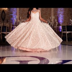 Authentic seema gujral Wedding Gown 