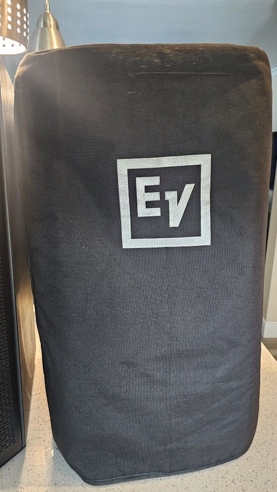 2- EV ZLX 12BT POWERED SPEAKERS
