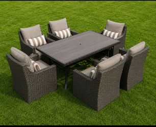 Outdoor dinning table set