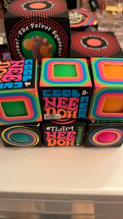 Authentic NeeDoh mini cool cube or NeeDoh mini twirl groovy glob