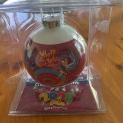 Walt Disney  2005 Christmas Ball