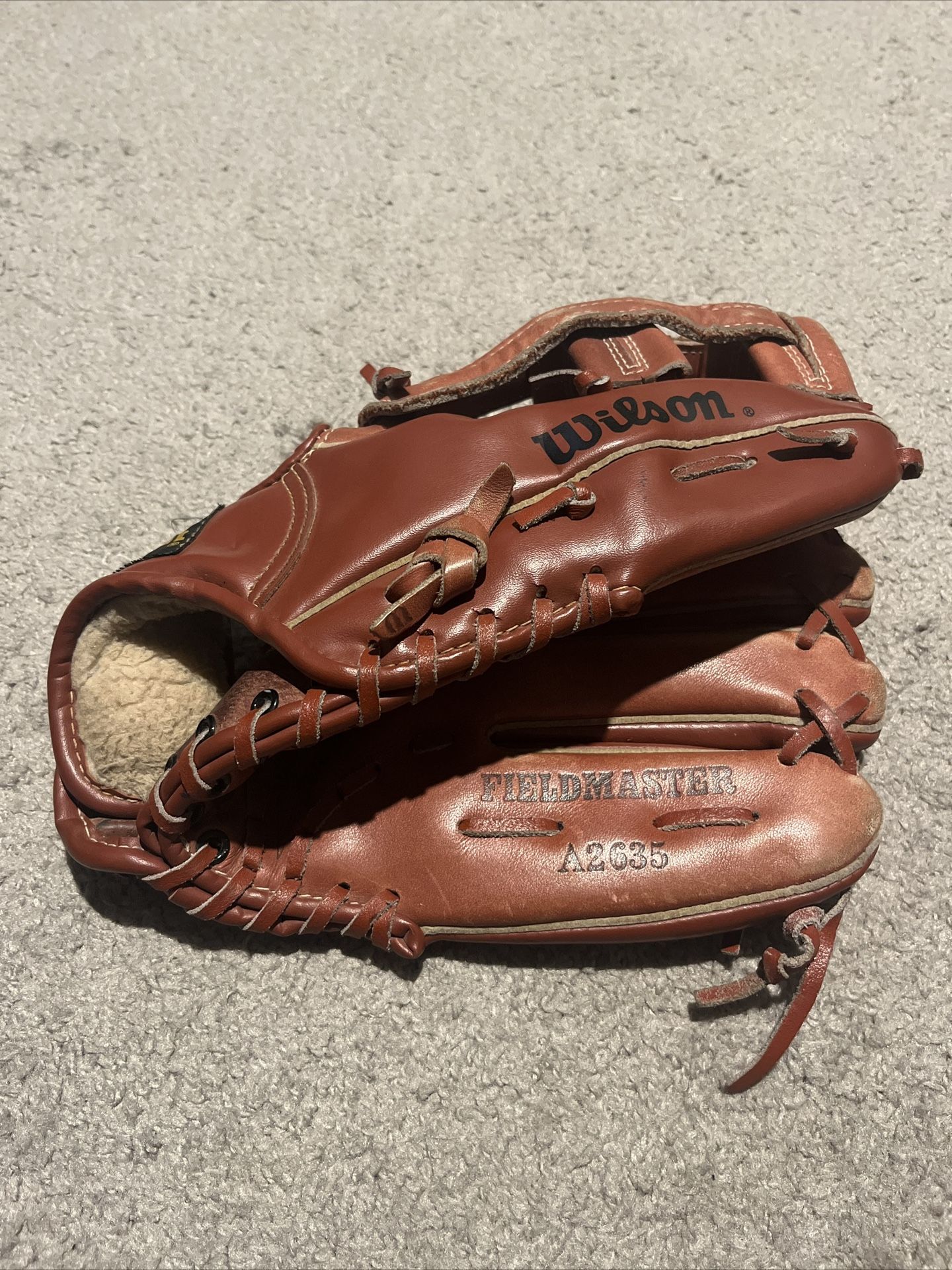 Baseball Glove Wilson Youth Fieldmaster Kevin McReynolds Model A2635 