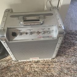 Guitar Amp Ion Audio iPA02 PA System