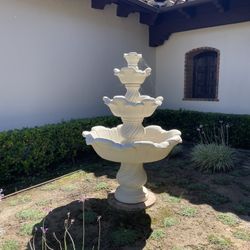4 Tier Outdoor Water Fountain 6 Ft By 4 Ft 