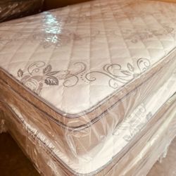 Mattresses King Queen Full Twin