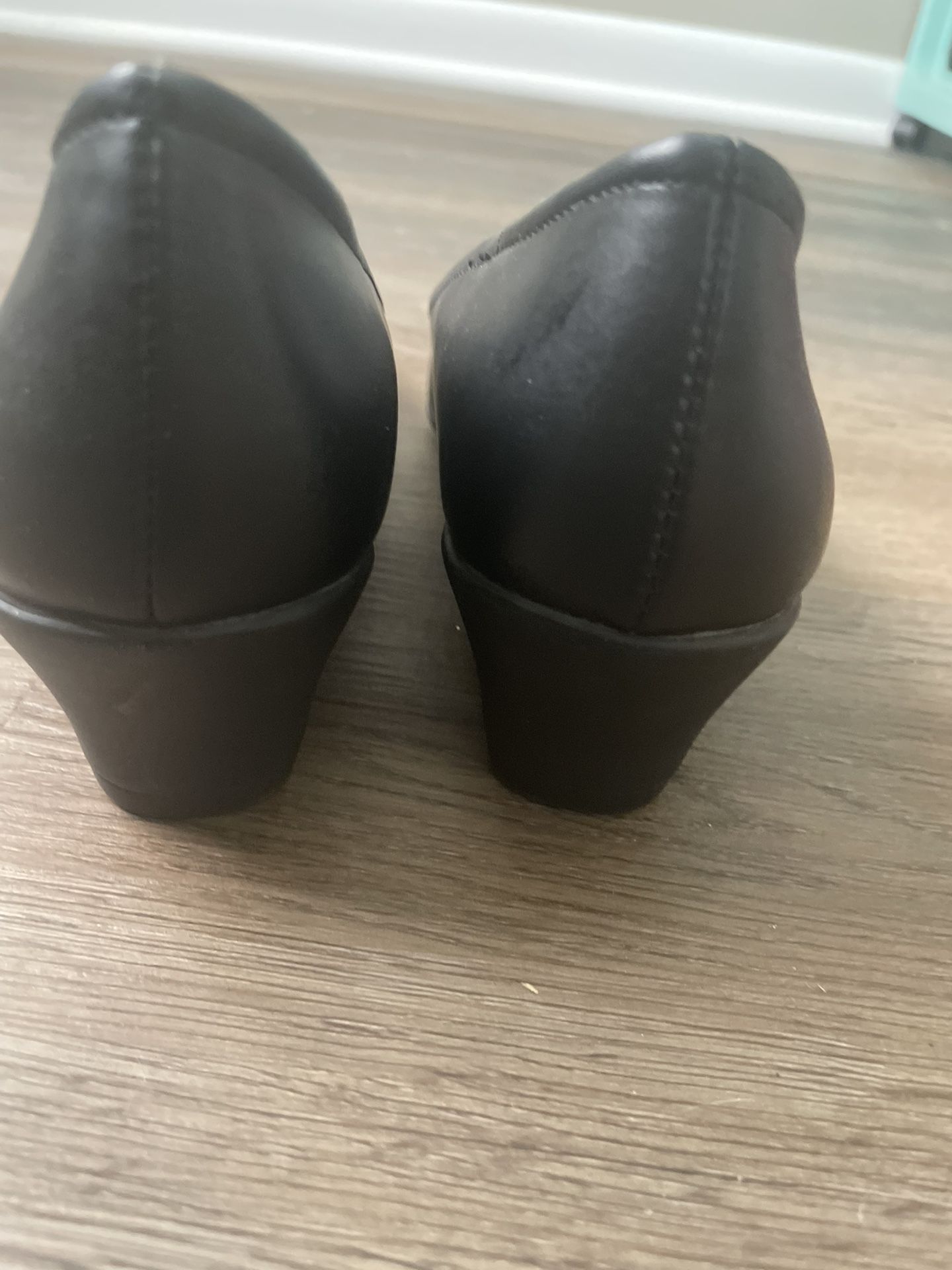Comfort Flats Size 7