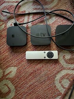Apple TV 3rd Generation Black 1080p Media Streamer w/ Remote - Used