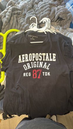 Aeropostale shirt size XL