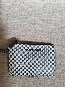 New Michael Kors Wallet