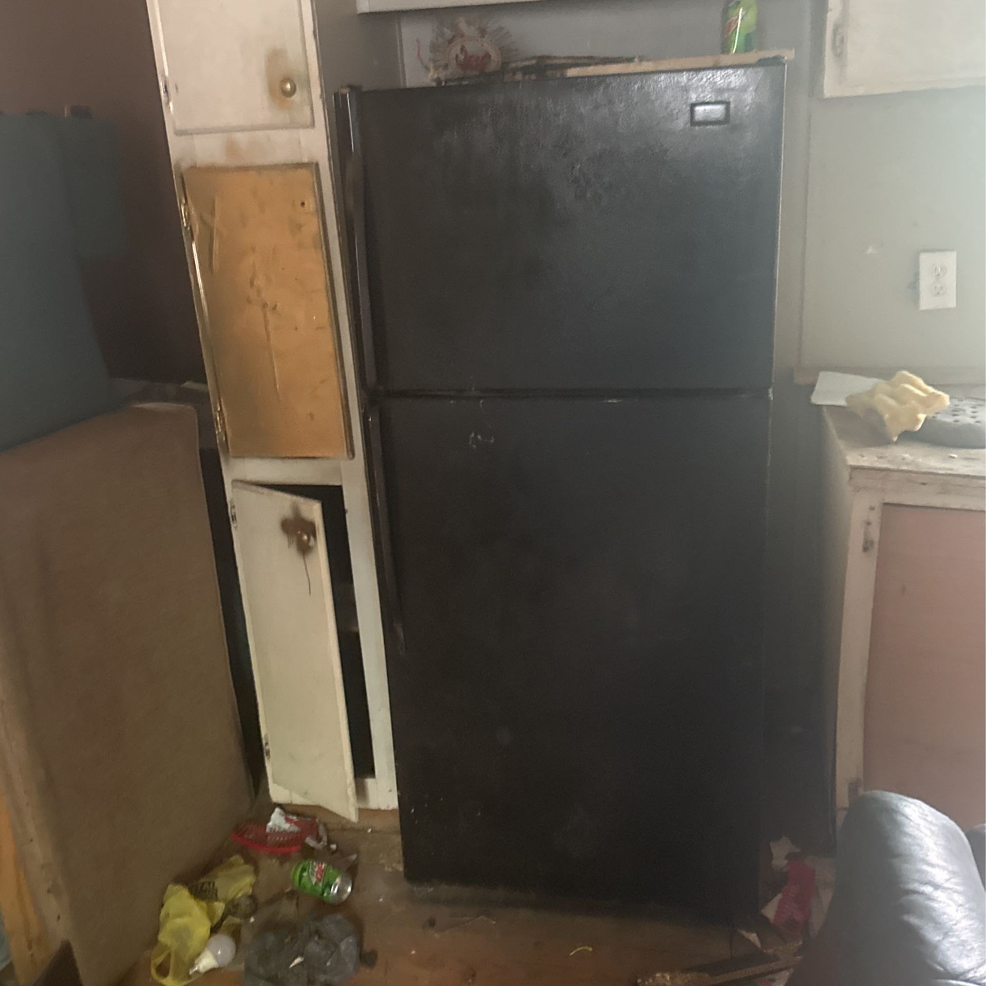 Frigidaire Refrigerator