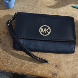 Michael Kors Jet Set Continental Large Wristlet Pebbled Leather Camel Wallet