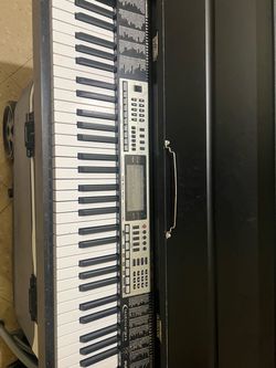 Technical Pro Electronic Keyboard with USB Music Player