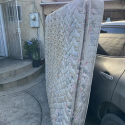 Colchón Gratis King Size 